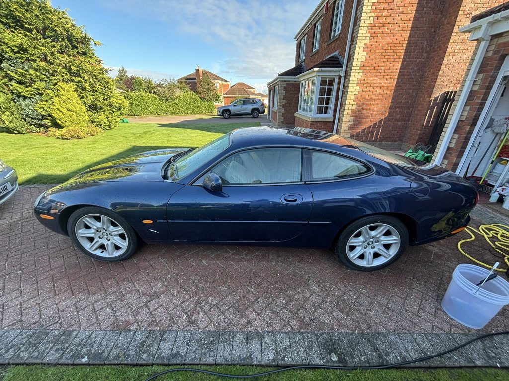 Jaguar XK8 3