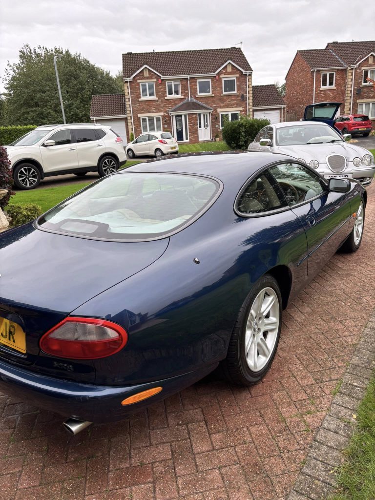 Jaguar XK8 7 1